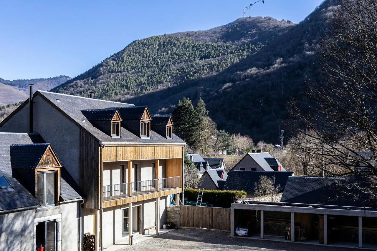 Gite La Lisiere Cadeac